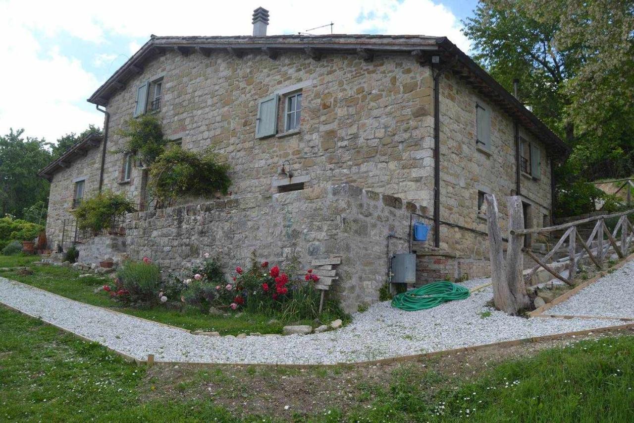 Vila Agriturismo Montesalce Gubbio Exteriér fotografie