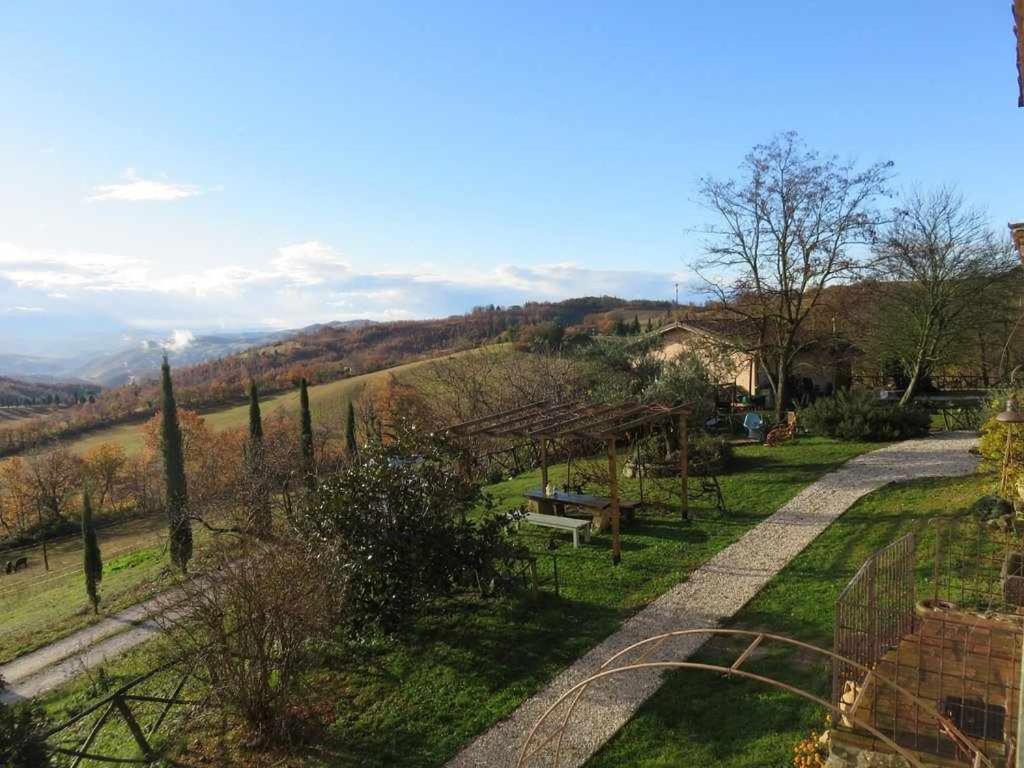 Vila Agriturismo Montesalce Gubbio Exteriér fotografie